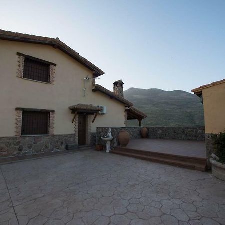 Casa Rural Apartamento Las Malpicas Navaconcejo Exterior foto
